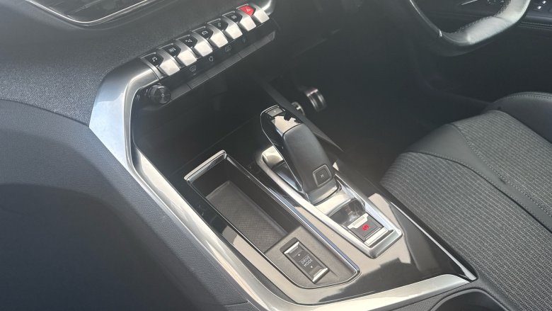 Peugeot 3008 1.2 PureTech Allure Premium+ 5dr EAT8 Petrol Estate